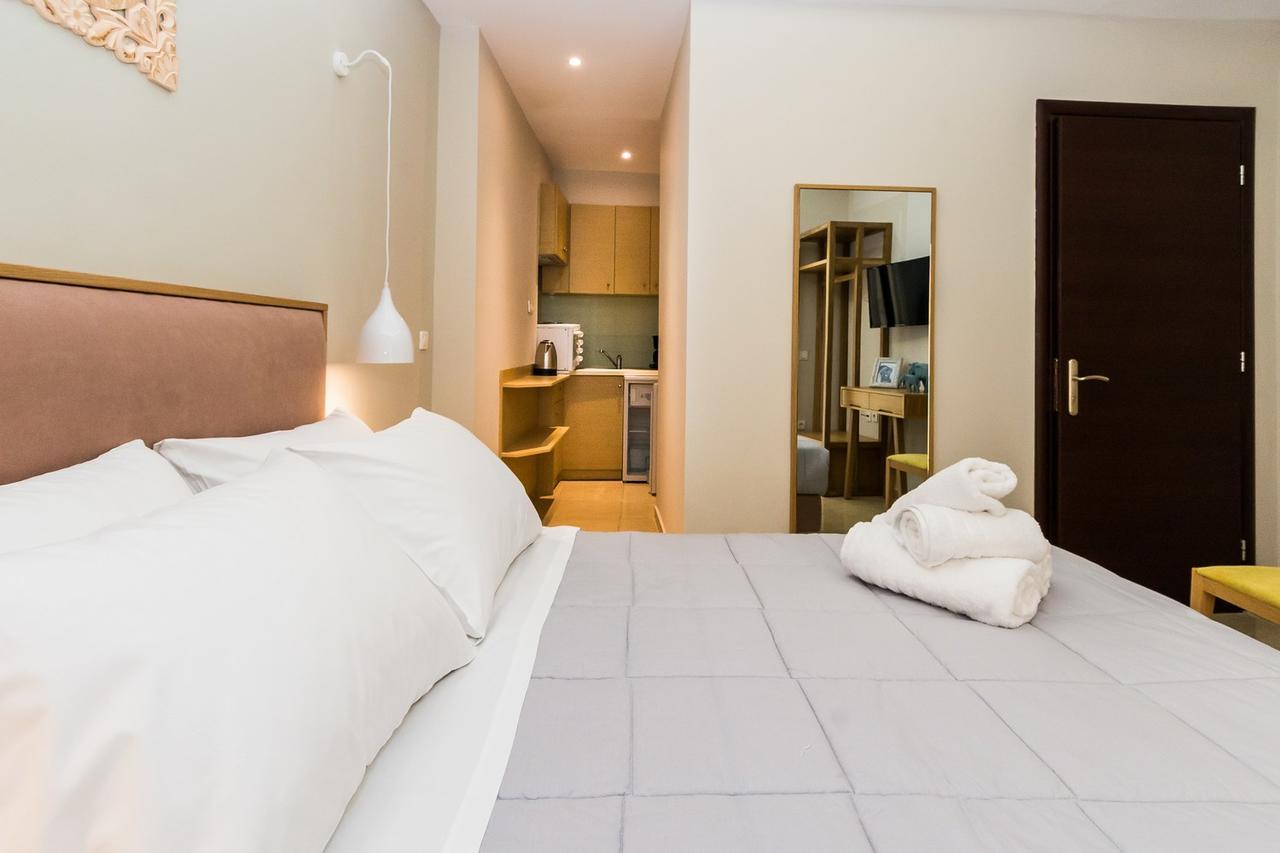 Alektor Luxury Apartments Zakynthos Town Exterior photo